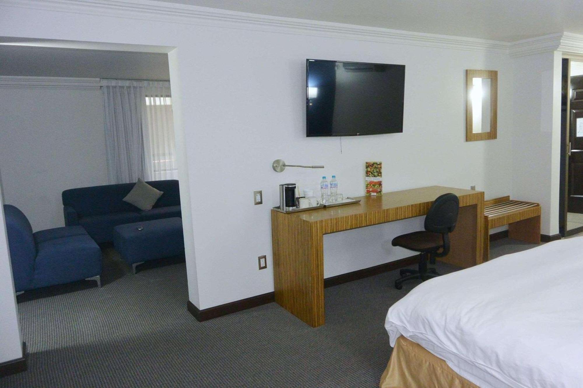 Radisson Hotel & Convention Center 托卢卡 外观 照片